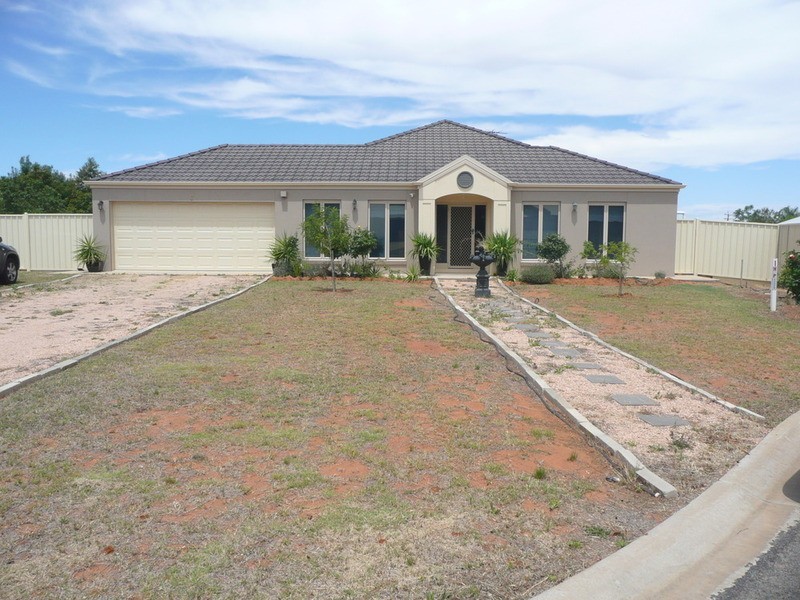 3 Pamela Court, Gol Gol NSW 2738