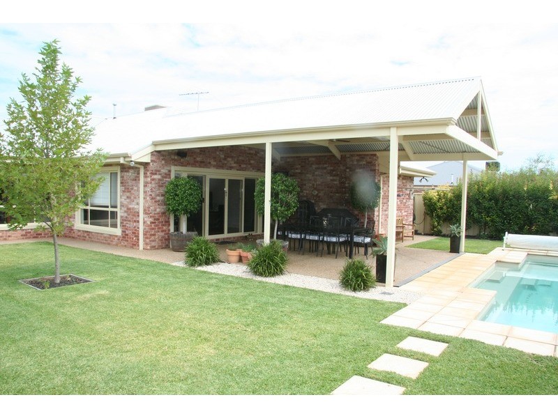 3 Sotiri Court, Mildura VIC 3500
