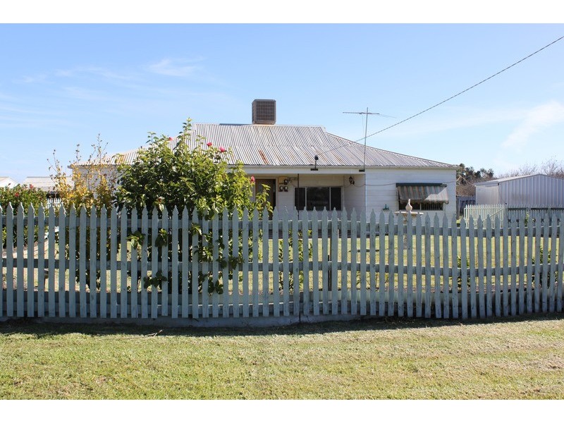 144 Tullock Road, Red Cliffs VIC 3496