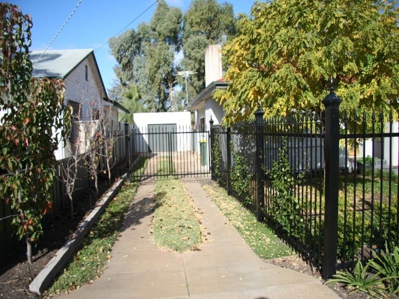 6 Leask Avenue, Mildura VIC 3500