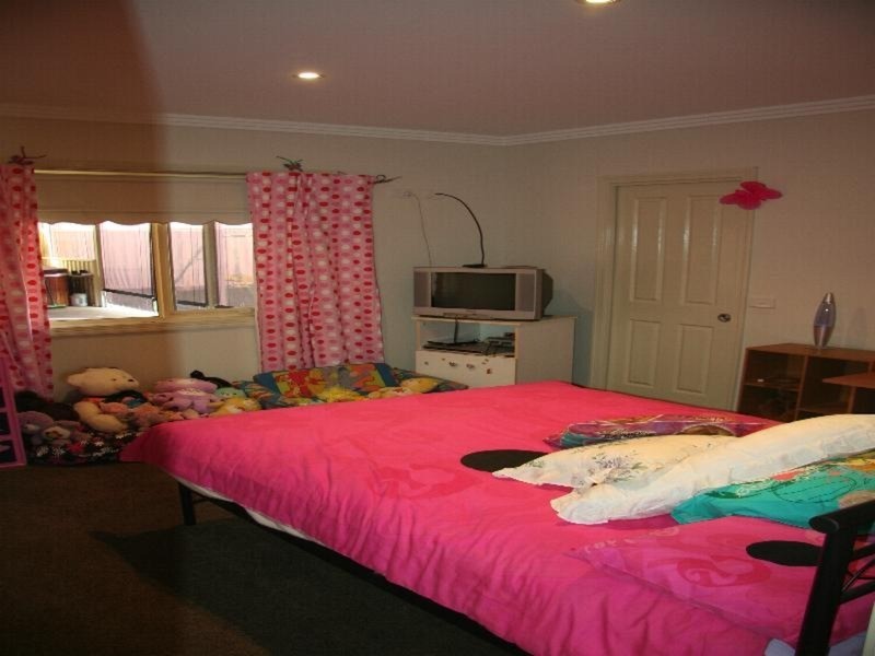 7 Sotiri Court, Mildura VIC 3500