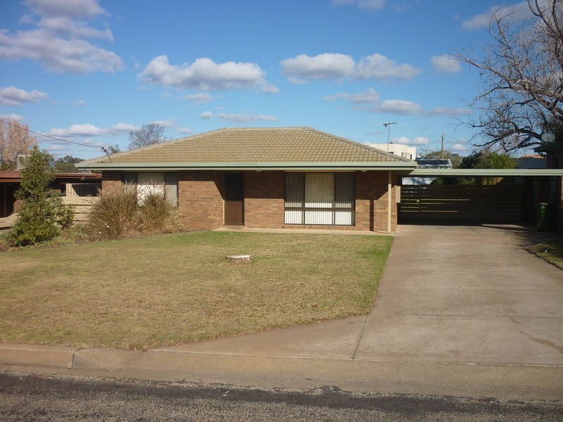 83 Williams Street, Gol Gol NSW 2738