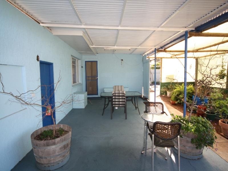 4 Churchill Street, Buronga NSW 2739