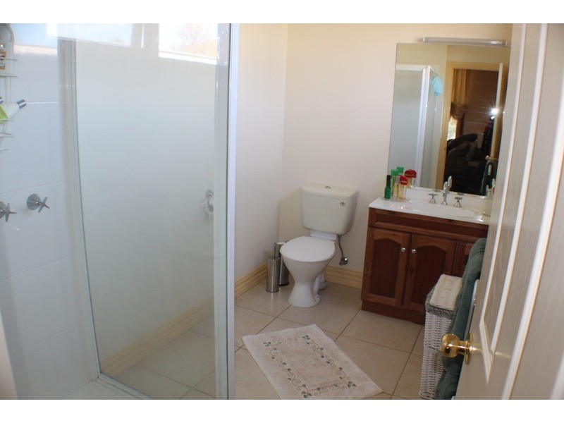 8 Sarnia Avenue, Mildura VIC 3500