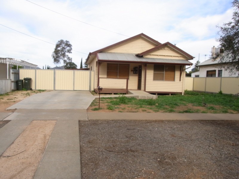 220 Woodham Avenue, Mildura VIC 3500