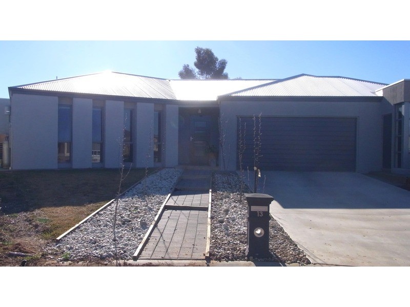 13 Bakogiannis Court, Mildura VIC 3500