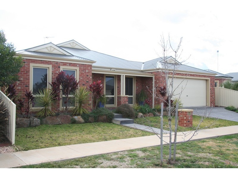 13 Marziano Drive, Mildura VIC 3500