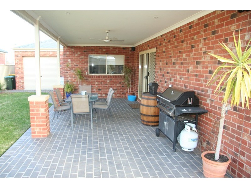 13 Marziano Drive, Mildura VIC 3500
