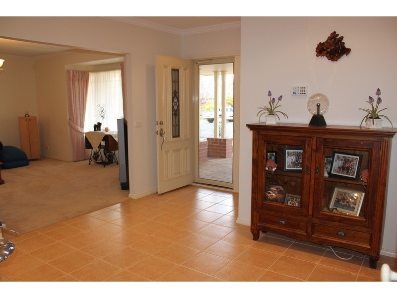 3 Peter Court, Mildura VIC 3500