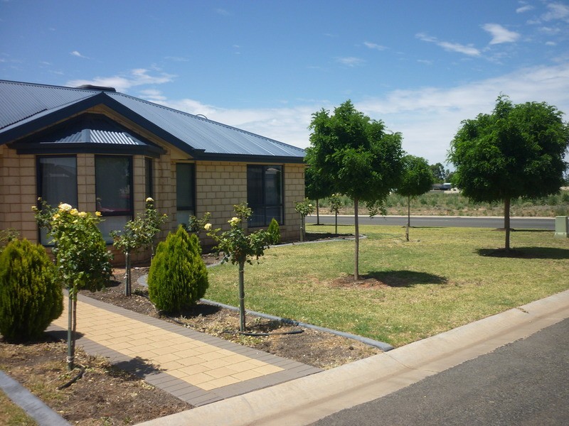 34 Midway Drive, Buronga NSW 2739