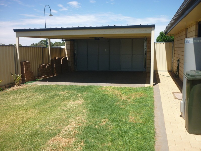 34 Midway Drive, Buronga NSW 2739