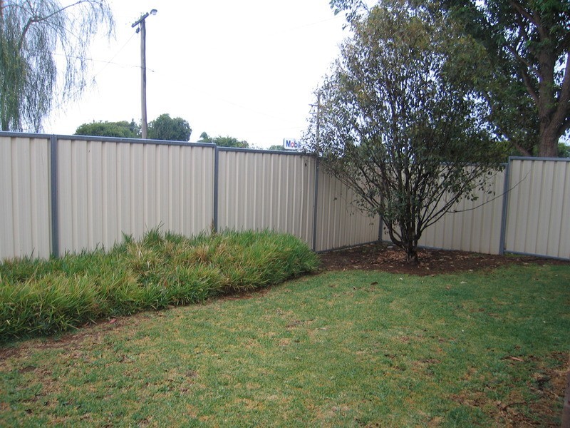 4/2 Cameron Avenue, Mildura VIC 3500