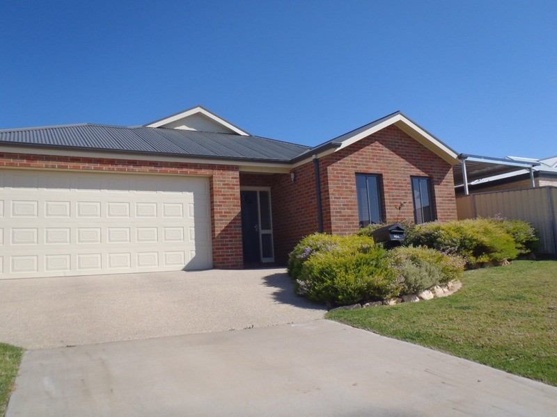 8 Essex  Court, Mildura VIC 3500