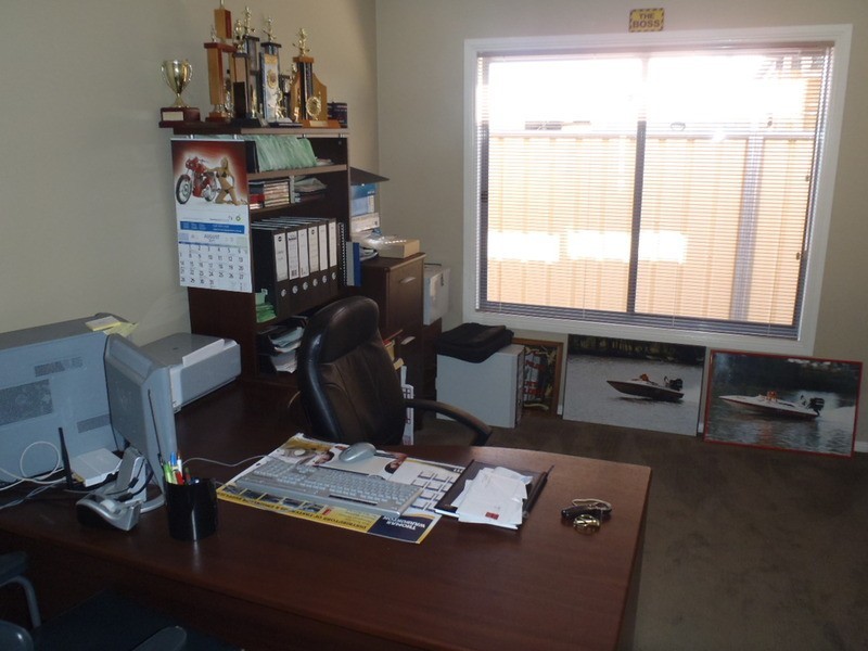 8 Essex  Court, Mildura VIC 3500