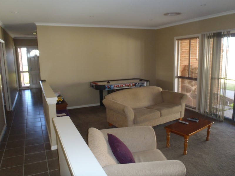 8 Essex  Court, Mildura VIC 3500