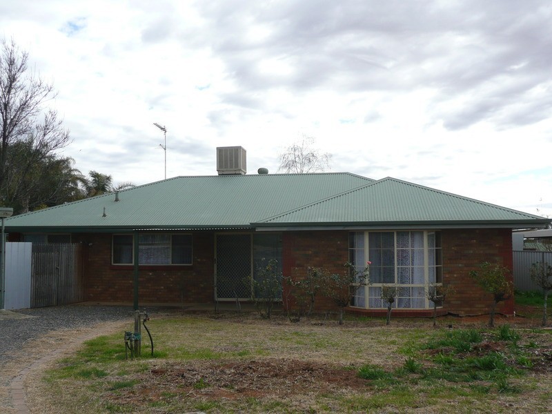 13 Tower Court, Buronga NSW 2739