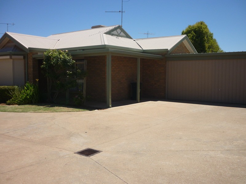 2/1 Taminga Court, Mildura VIC 3500
