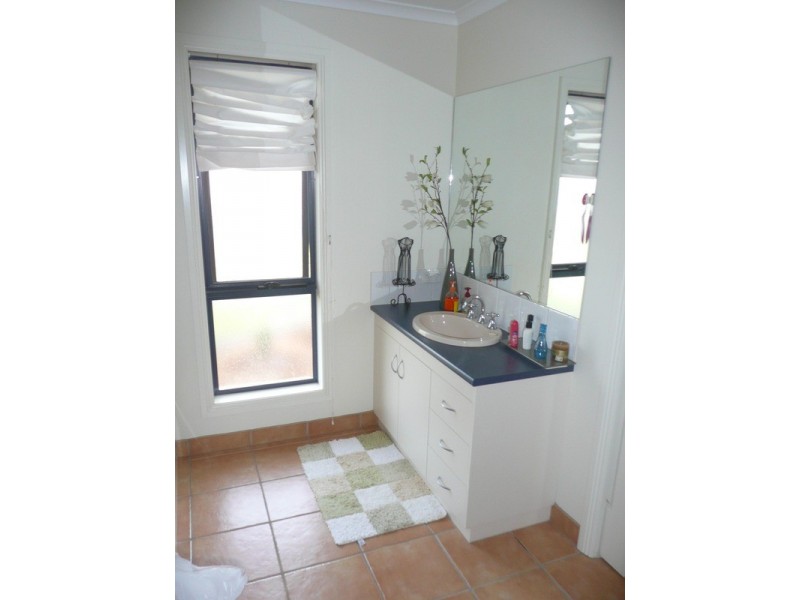 34 Midway Drive, Buronga NSW 2739