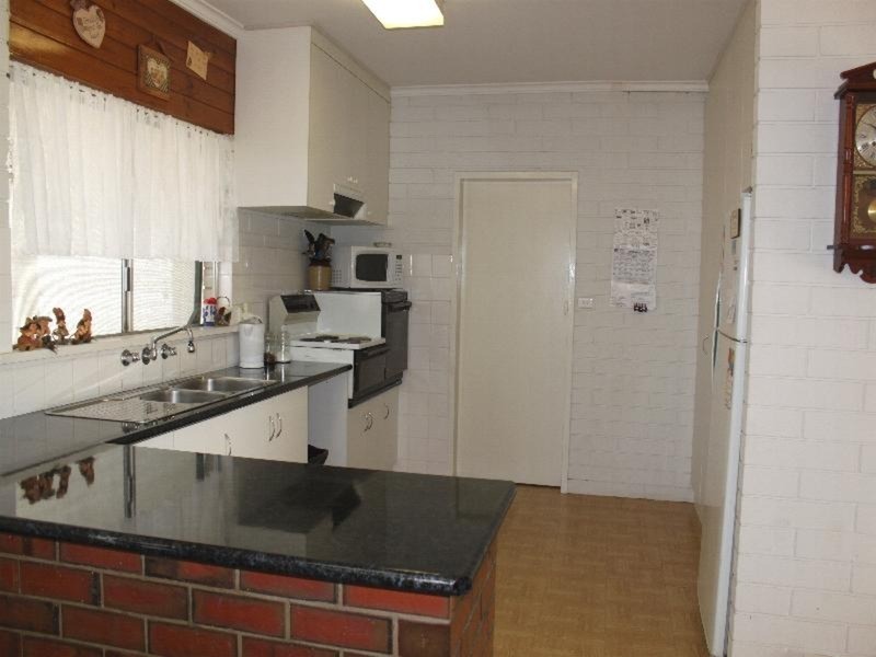 31 Cureton Avenue, Mildura VIC 3500