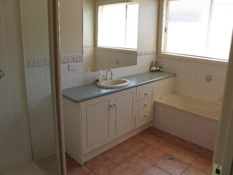 2 Plane Tree Drive, Mildura VIC 3500