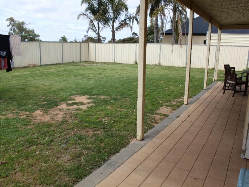2 Plane Tree Drive, Mildura VIC 3500