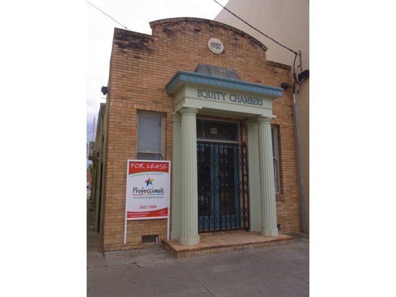 63 Deakin  Avenue, Mildura VIC 3500