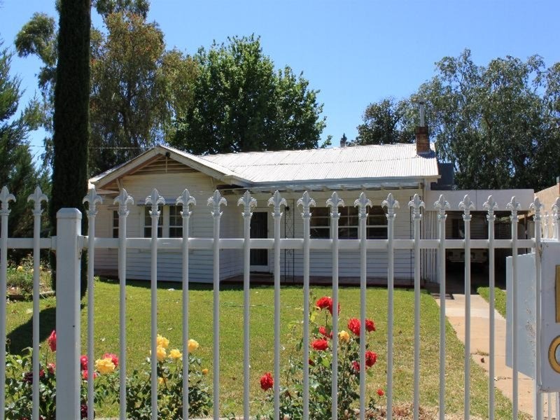100 Twelfth Street, Mildura VIC 3500