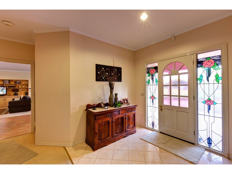 6 Highview Court, Irymple VIC 3498