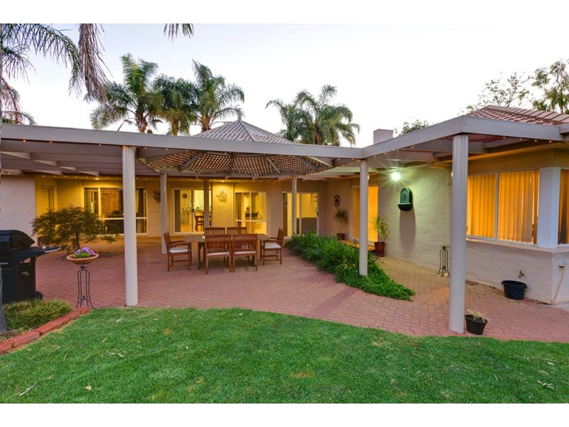 6 Highview Court, Irymple VIC 3498