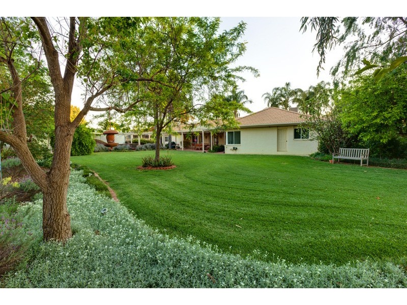 6 Highview Court, Irymple VIC 3498