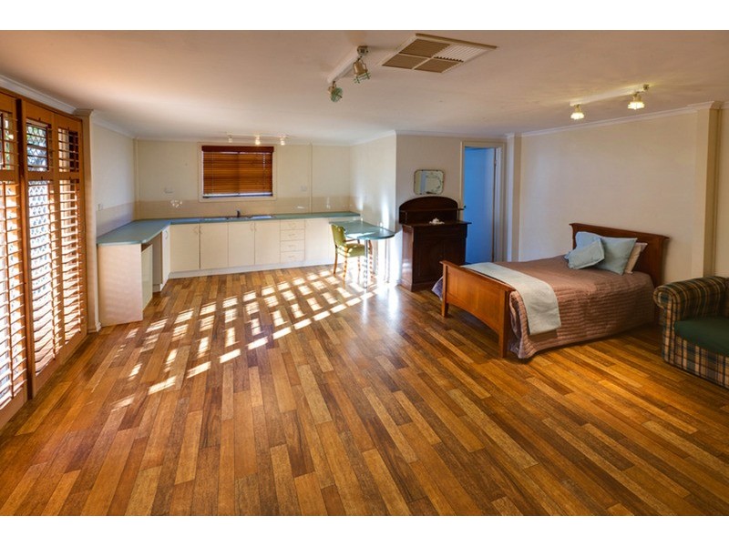 6 Highview Court, Irymple VIC 3498