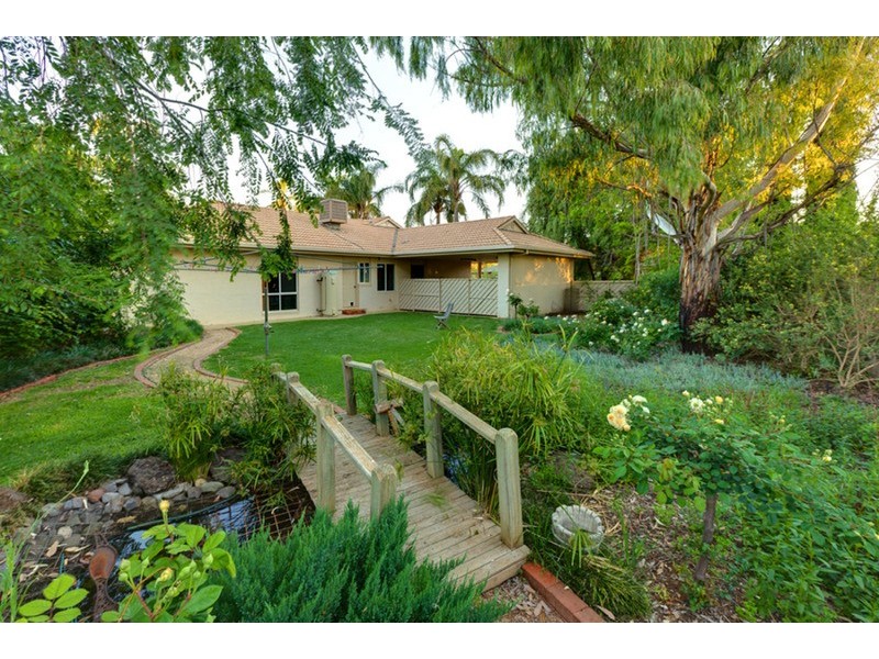 6 Highview Court, Irymple VIC 3498