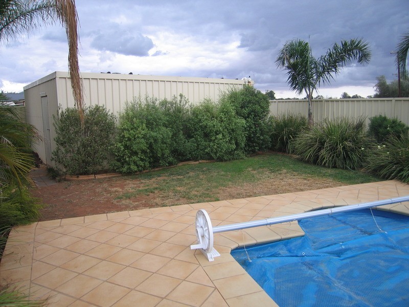 19 Belleview Drive, Irymple VIC 3498