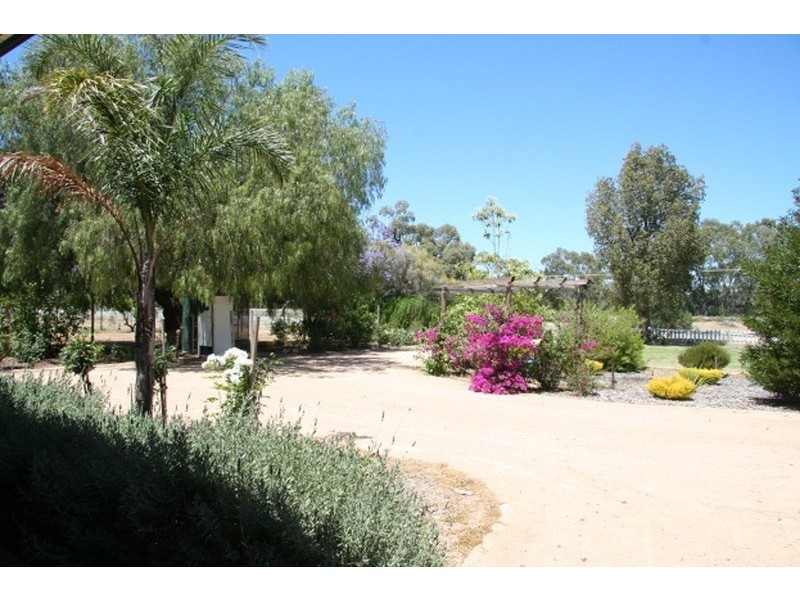 2500 Silvercity Highway, Curlwaa NSW 2648