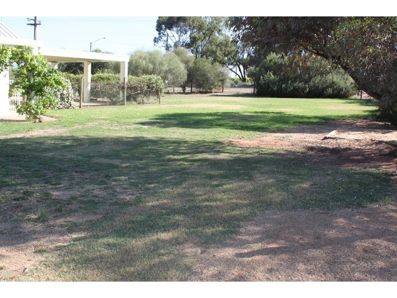 2940 Sixteenth  Street, Irymple VIC 3498