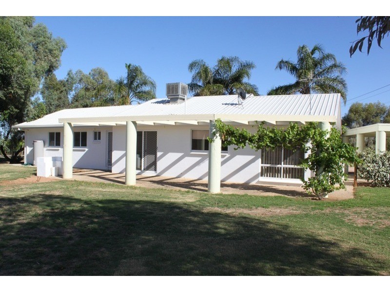 2940 Sixteenth  Street, Irymple VIC 3498