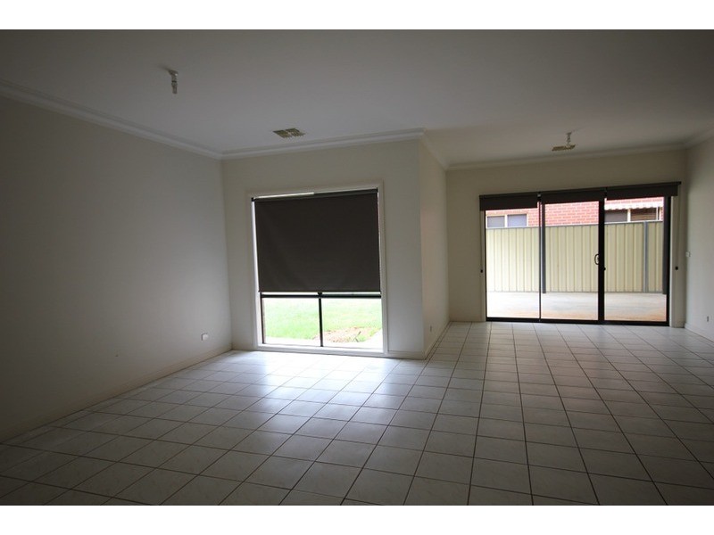 8 Leichhardt  Drive, Mildura VIC 3500