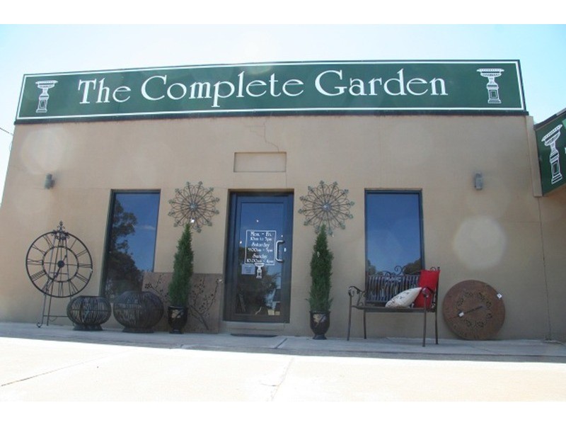 573 Deakin  Avenue, Mildura South VIC 3501