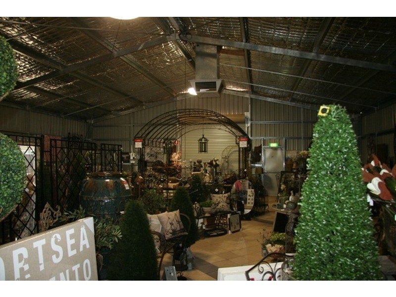 573 Deakin  Avenue, Mildura South VIC 3501