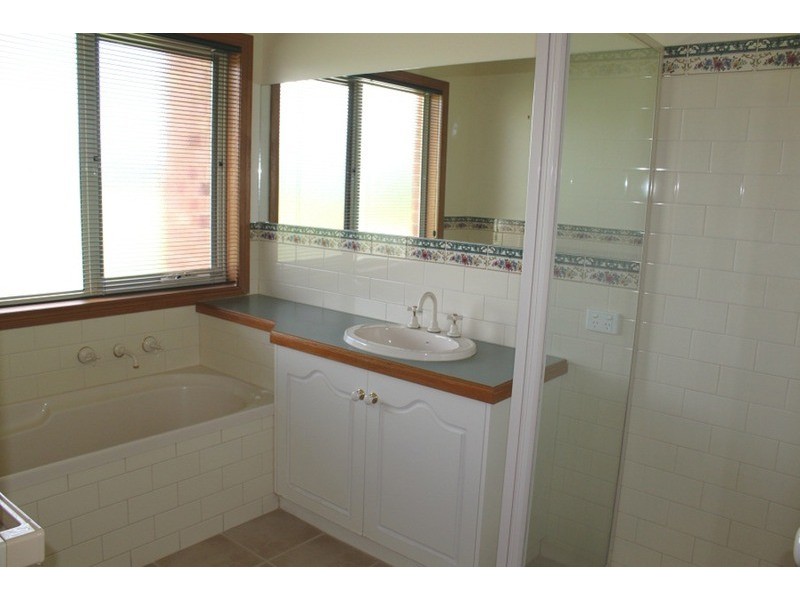 1042 – 1050 Sandilong Avenue, Irymple VIC 3498