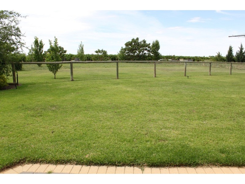 1042 – 1050 Sandilong Avenue, Irymple VIC 3498