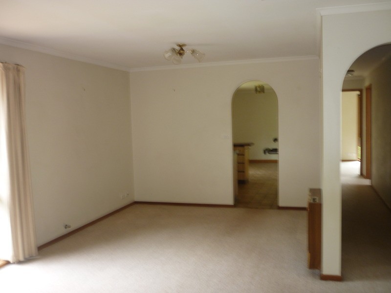 32 Jude Avenue, Mildura West VIC 3500