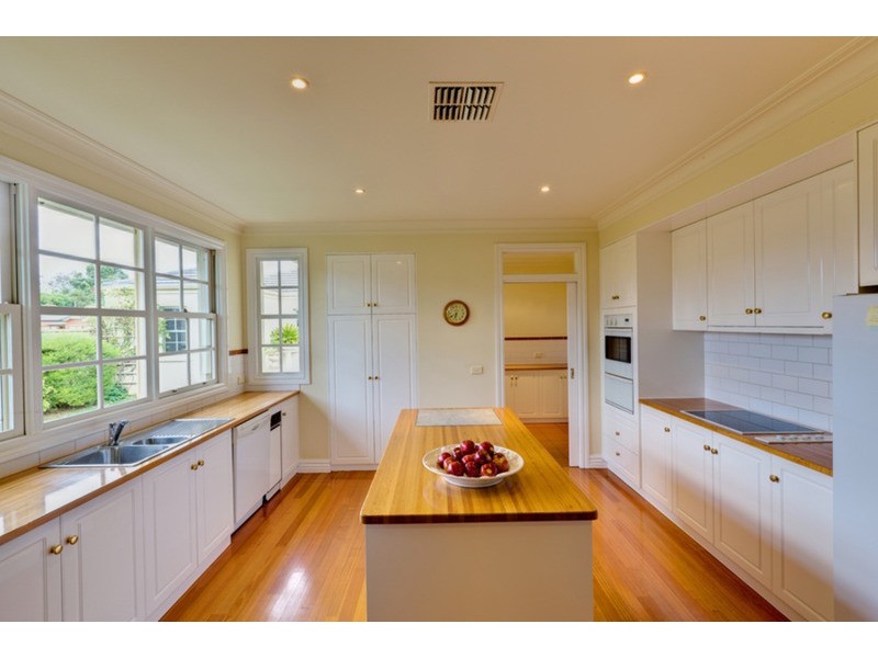 13 Wattle  Avenue, Mildura VIC 3500