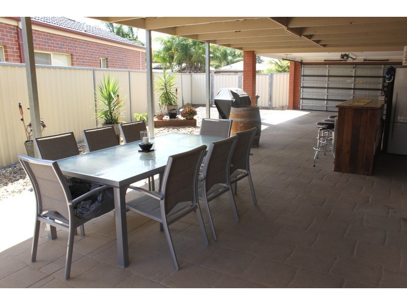 5 Durham  Avenue, Mildura VIC 3500