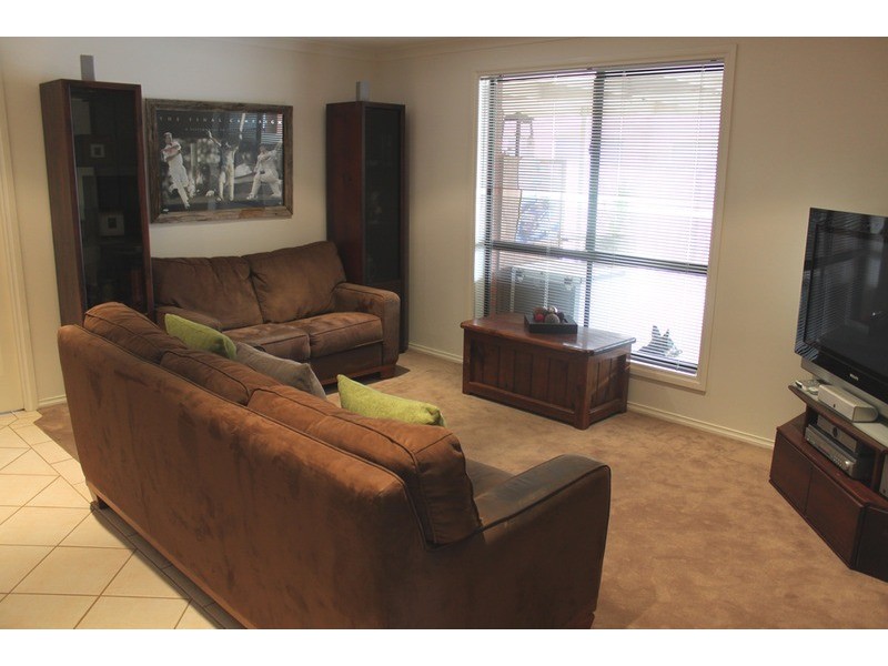 5 Durham  Avenue, Mildura VIC 3500