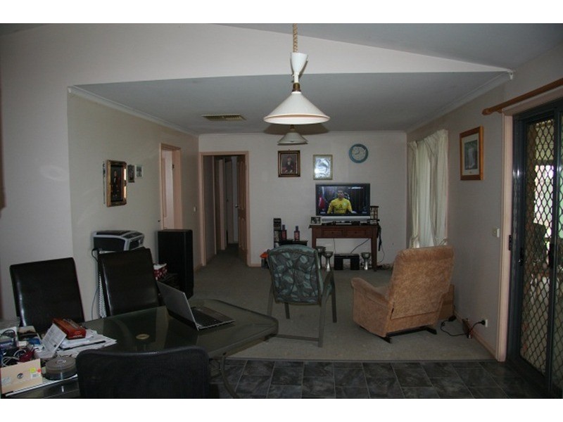 554 Dairtnunk  Avenue, Cardross VIC 3496