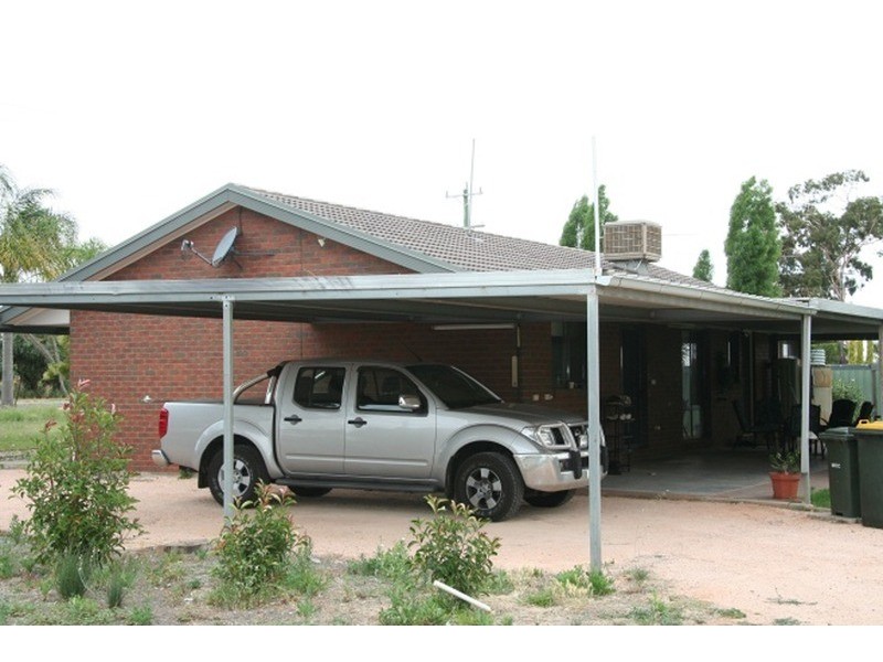 554 Dairtnunk  Avenue, Cardross VIC 3496