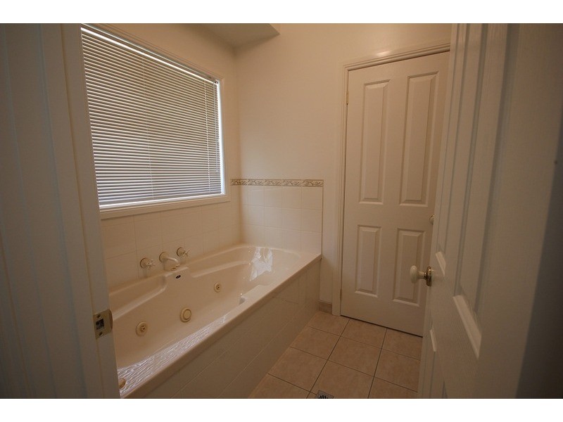 1094 Sandilong Avenue, Irymple VIC 3498