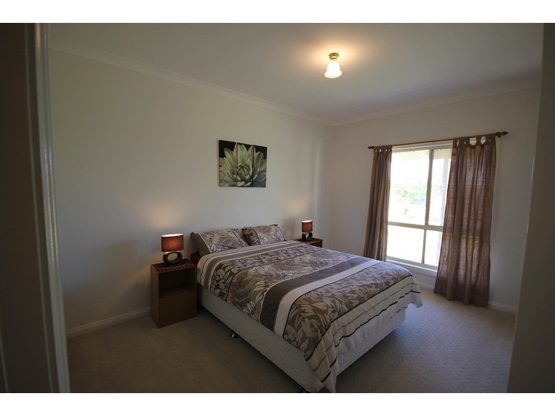 1094 Sandilong Avenue, Irymple VIC 3498