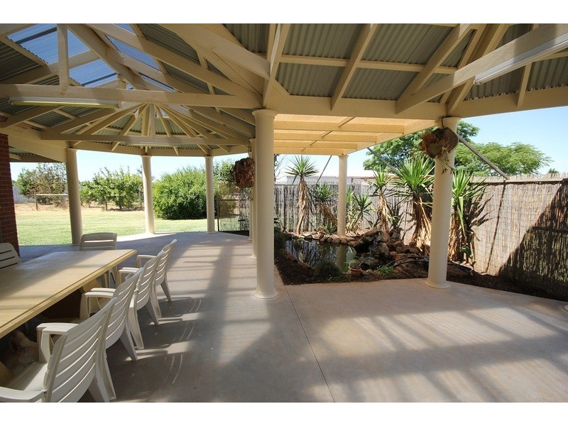 1094 Sandilong Avenue, Irymple VIC 3498
